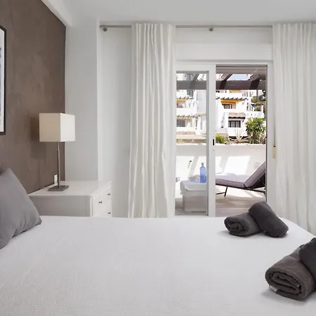 Residencia Ivy Apartment *